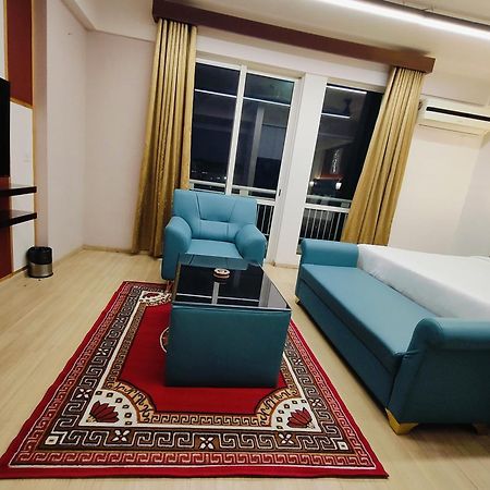 Апарт готель The Grace Residency - Gomtinagar, Лакхнау Екстер'єр фото