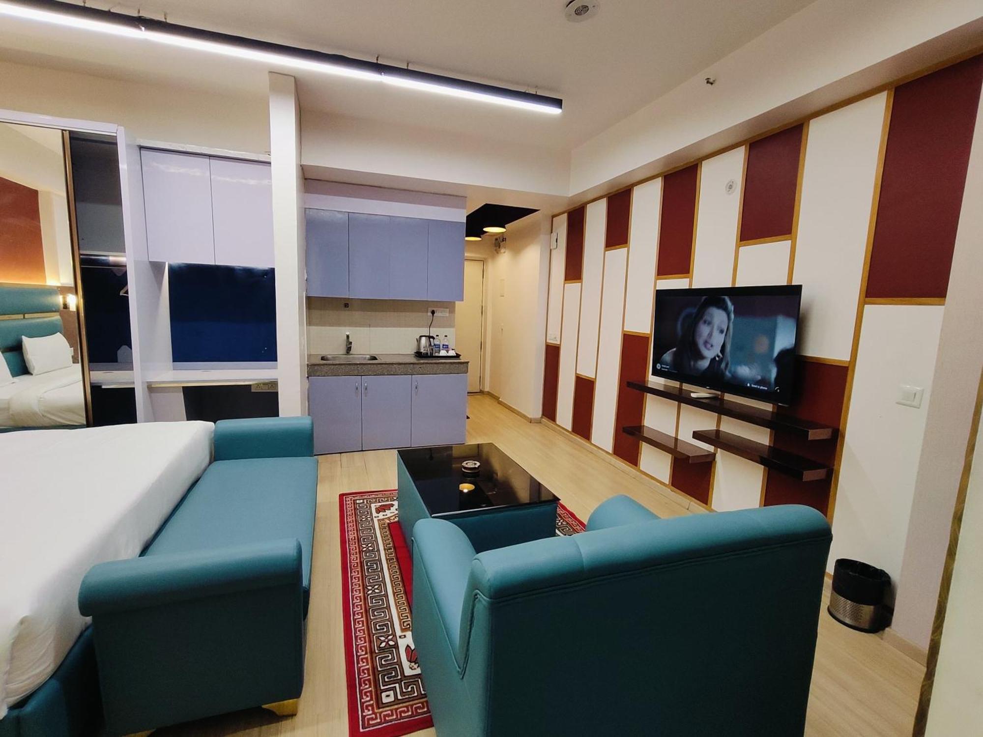Апарт готель The Grace Residency - Gomtinagar, Лакхнау Екстер'єр фото
